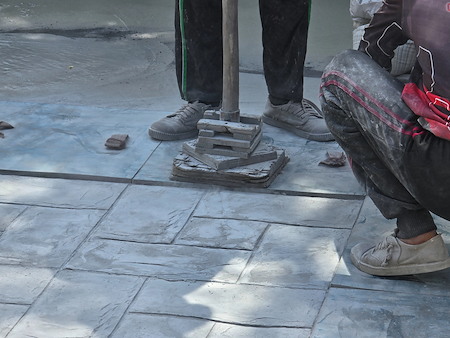 Broom & Stamped Concrete Thumbnail